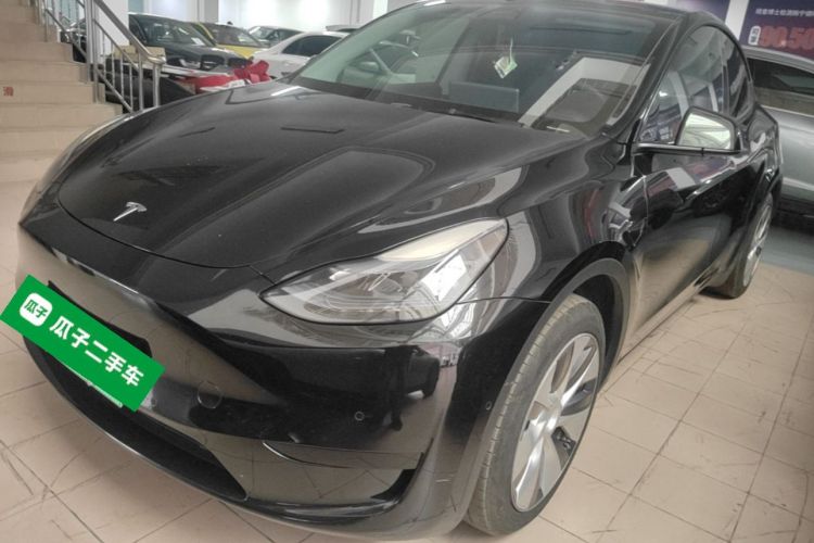 Tesla Model Y 2023 #2 Tesla Model Y 2023 صورة سيارة #2