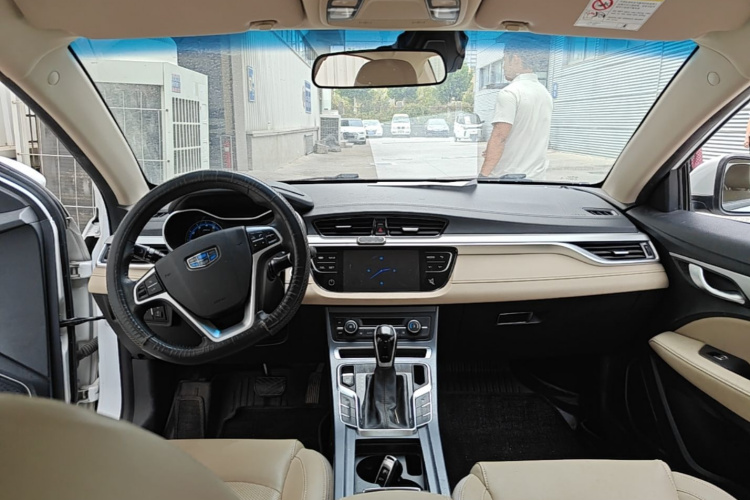 GEELY Emgrand 2018 #10 GEELY Emgrand 2018 immagine di auto #10