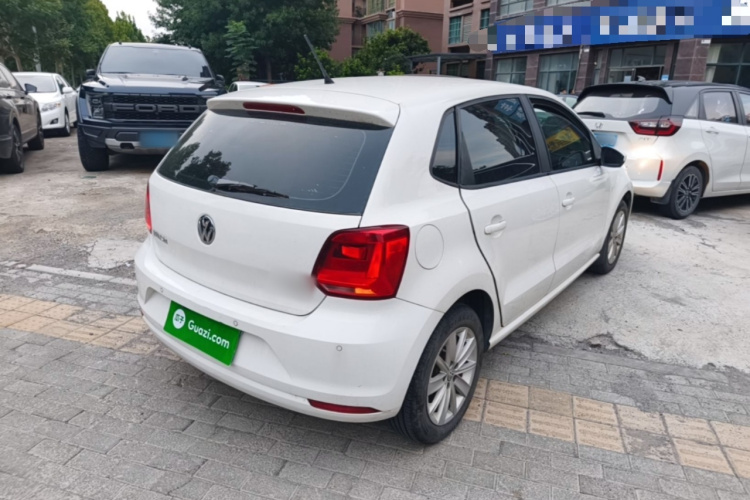 Volkswagen Polo 2015 #7 Volkswagen Polo 2015 car image #7