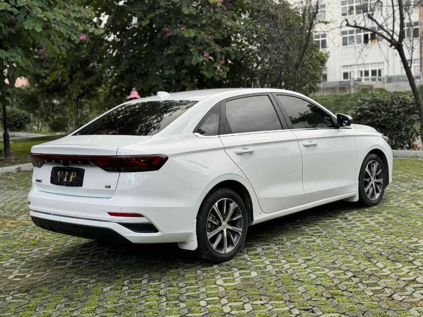 GEELY Emgrand 2023 #6 GEELY Emgrand 2023 car image #6
