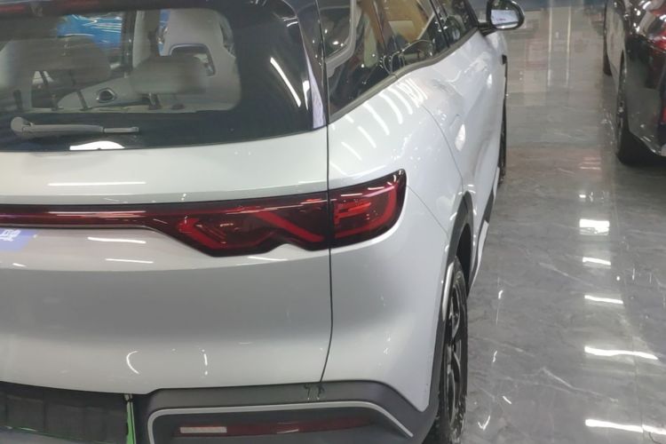 BYD YuanUP 2025 #8 BYD YuanUP 2025 car image #8