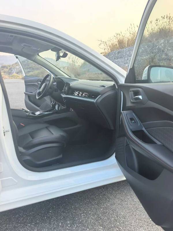 MG 5 2024 #4 MG 5 2024 car image #4