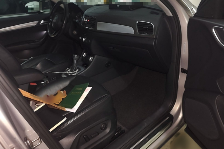Audi Q3 2015 #27 Audi Q3 2015 car image #27