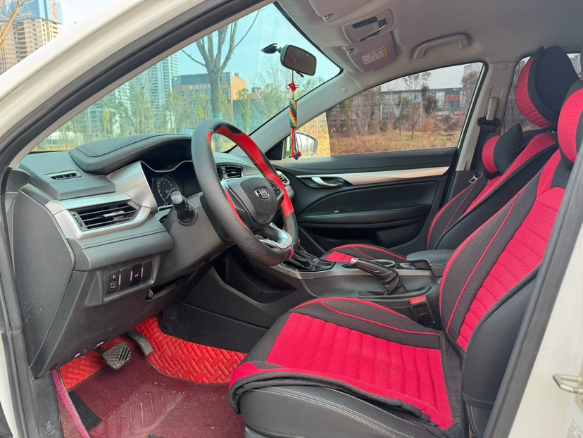 GEELY Emgrand 2020 #4 GEELY Emgrand 2020 imagen de coche #4