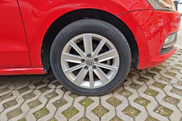 Volkswagen Polo 2015 #9 Volkswagen Polo 2015 car image #9