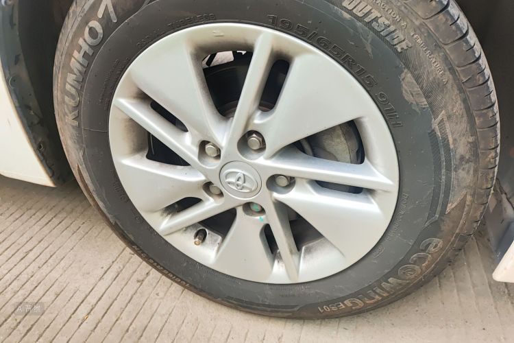 Toyota Corolla 2016 car image #9