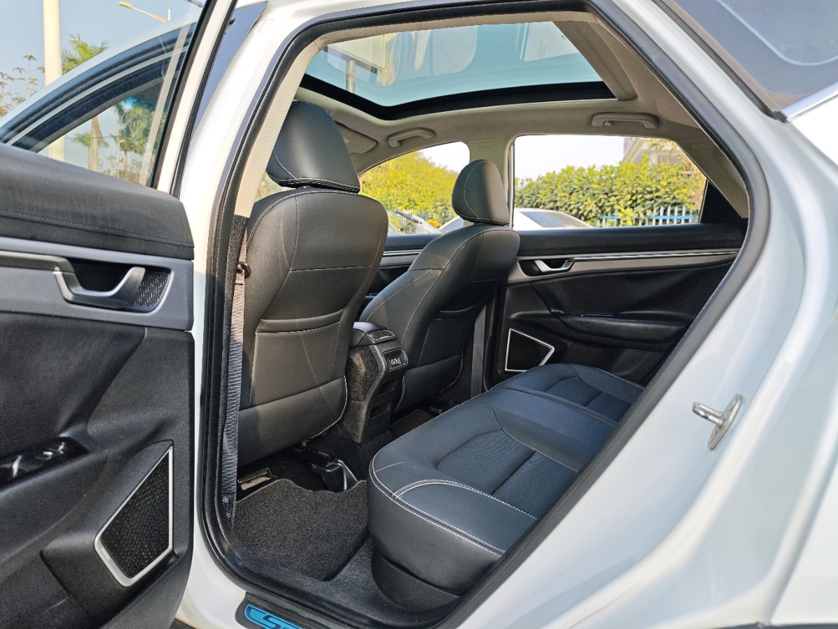 GEELY Emgrand GS 2019 car image #7