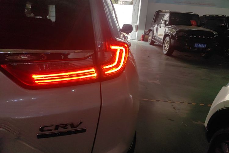 Honda CR-V 2019 car image #8