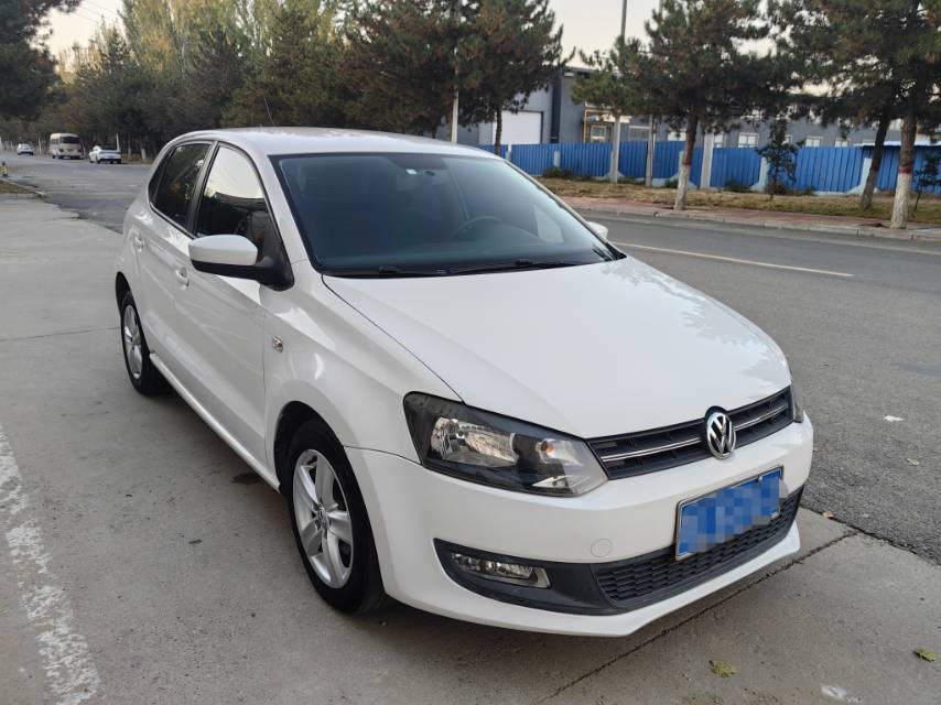 Volkswagen Polo 2012 #3 Volkswagen Polo 2012 car image #3