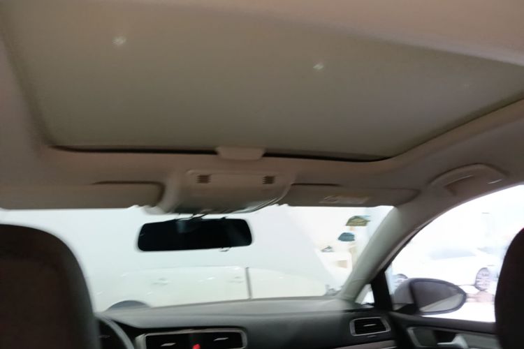 Volkswagen Golf 2016 car image #20