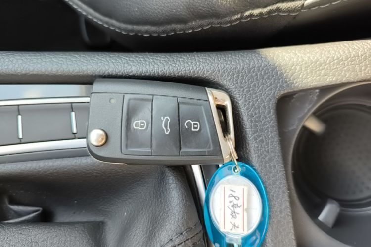 Volkswagen Golf 2018 #14 Volkswagen Golf 2018 car image #14