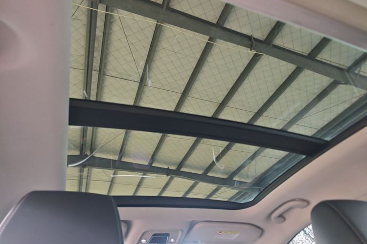 BYD Yuan New Energy 2019 #18 BYD Yuan New Energy 2019 car image #18