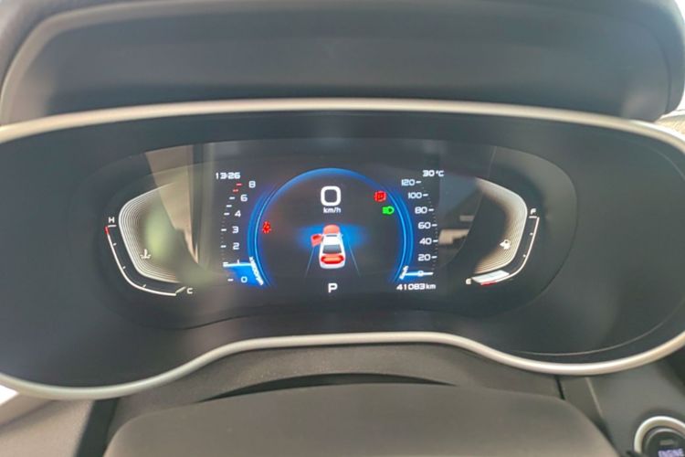GEELY Emgrand 2019 #12 GEELY Emgrand 2019 car image #12
