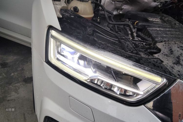 Audi Q3 2018 immagine di auto #8