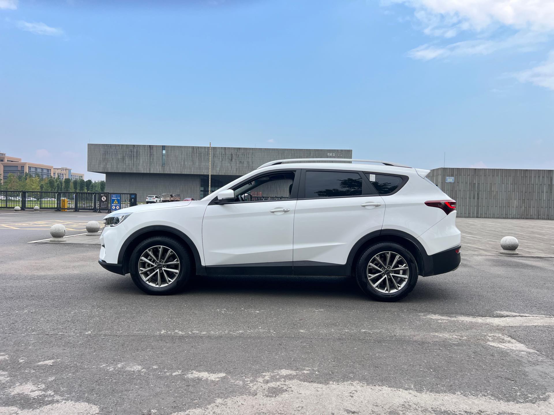 Jetour X70M 2021 #9 Jetour X70M 2021 immagine di auto #9