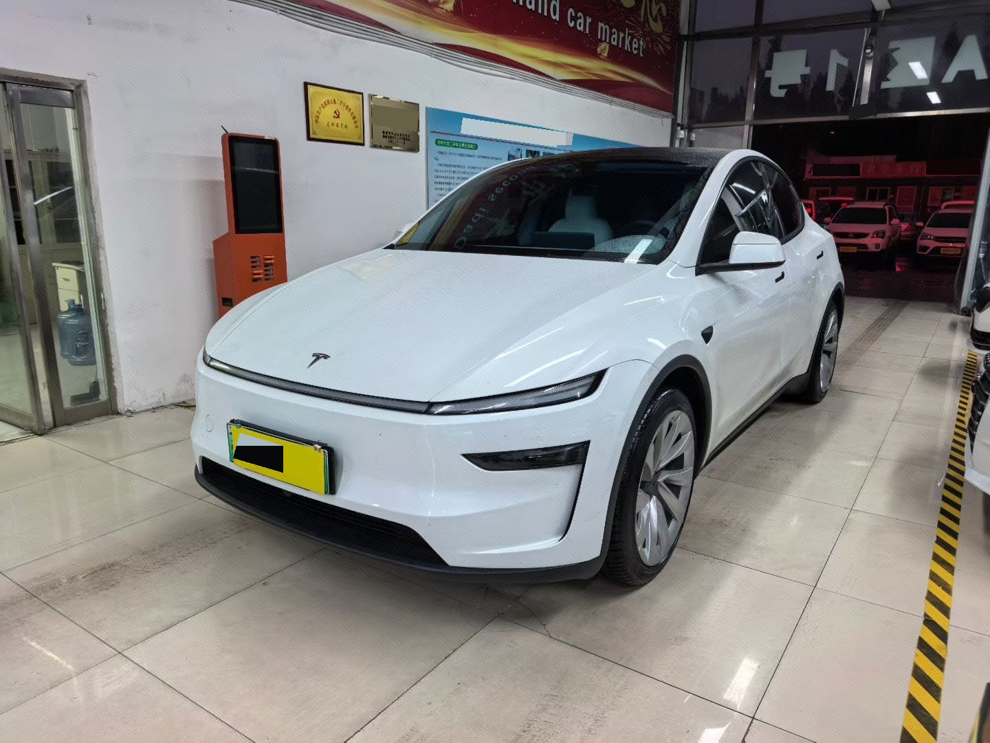 Tesla Model Y 2025 Tesla Model Y 2025 imagen de coche