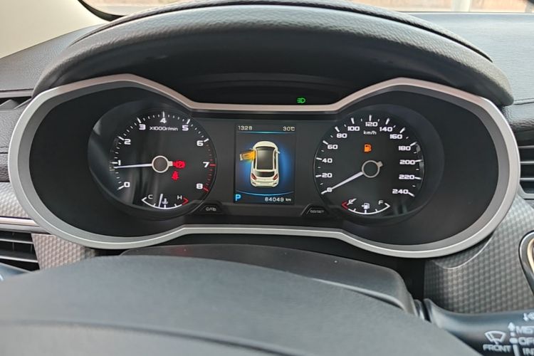GEELY Emgrand GS 2018 car image #12