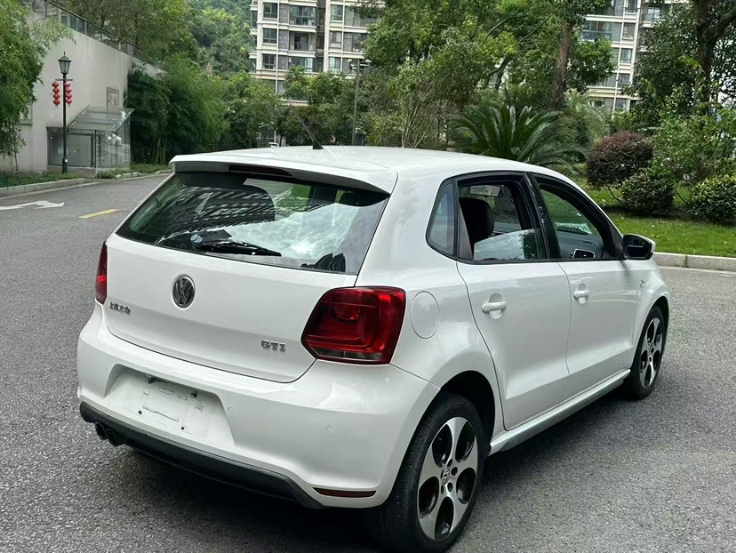 Volkswagen Polo 2013 #8 Volkswagen Polo 2013 car image #8