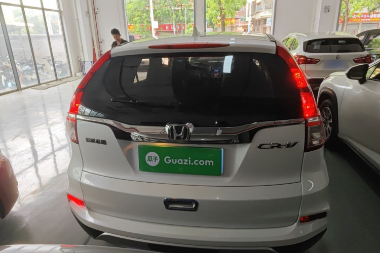 Honda CR-V 2017 #4 Honda CR-V 2017 car image #4