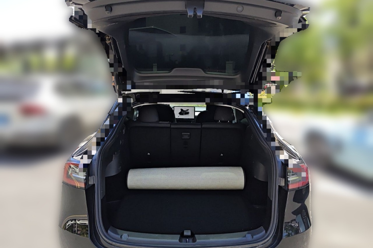 Tesla Model Y 2023 #17 Tesla Model Y 2023 car image #17