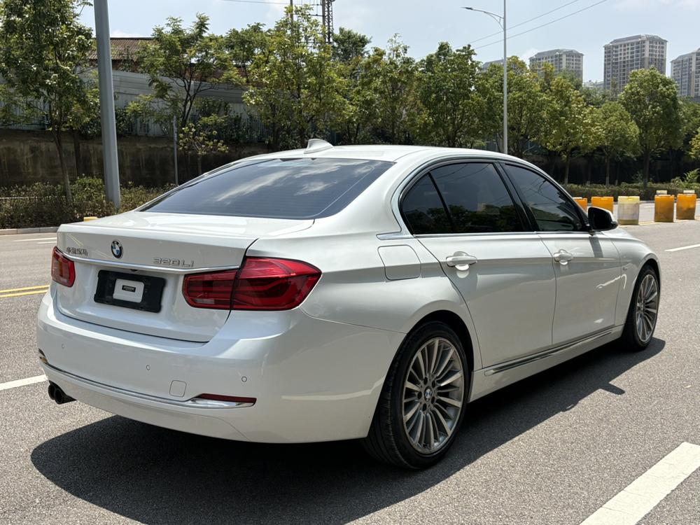 BMW 3 Series 2017 #6 BMW 3 Series 2017 car image #6