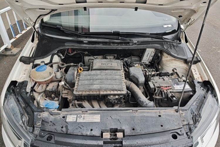 Volkswagen Santana 2018 car image #20