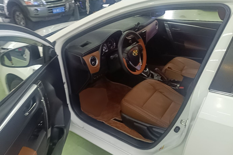 Toyota Corolla Hybird E+ 2019 image de voiture #16