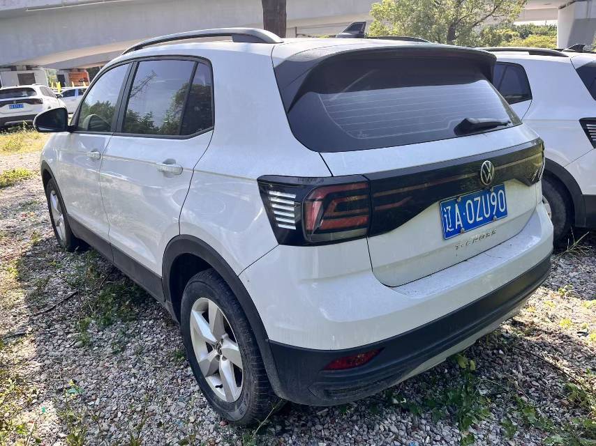 Volkswagen T-Cross 2023 изображение автомобиля #5