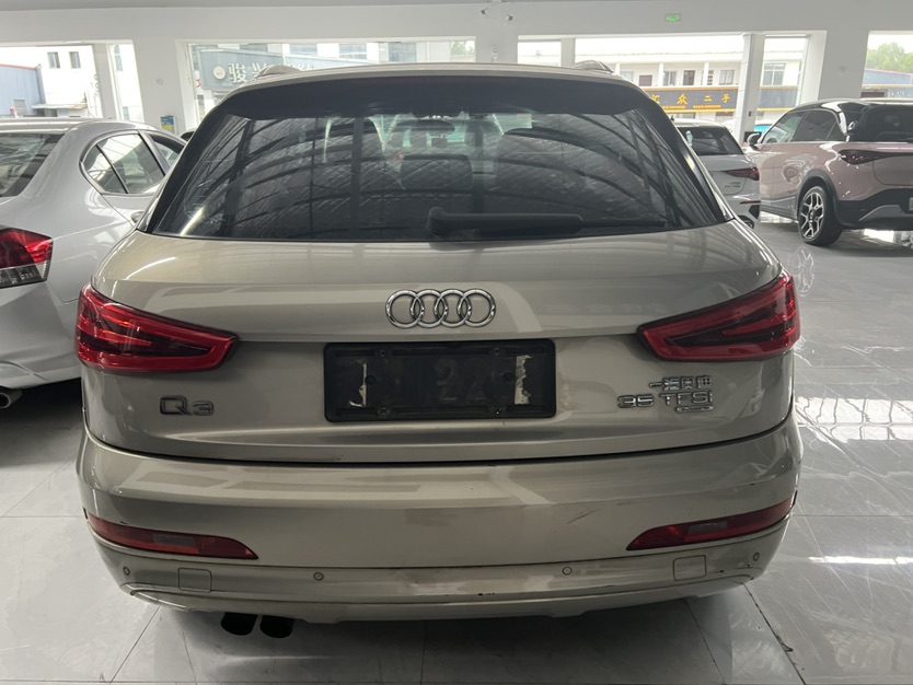 Audi Q3 2014 #5 Audi Q3 2014 car image #5