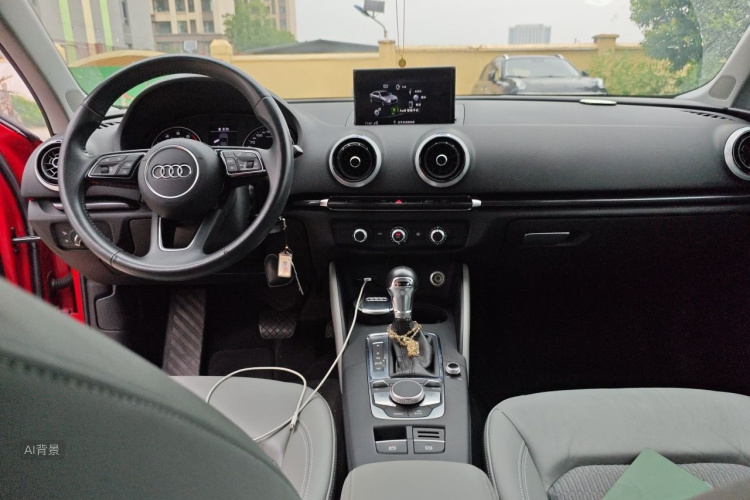 Audi A3 2019 car image #11