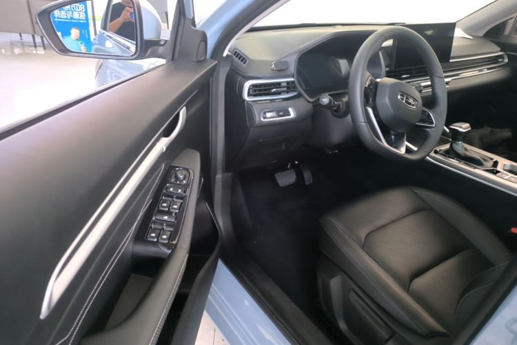 GEELY Emgrand 2023 #16 GEELY Emgrand 2023 car image #16