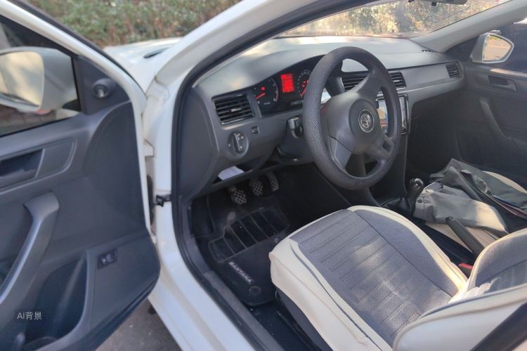 Volkswagen Santana 2015 car image #18