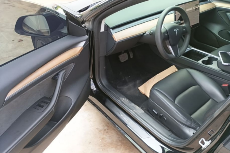 Tesla Model 3 2021 #16 Tesla Model 3 2021 car image #16