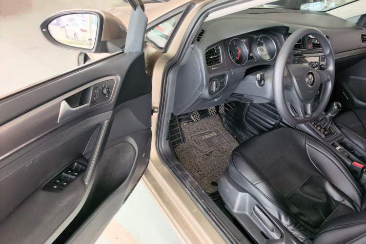 Volkswagen Golf 2017 #16 Volkswagen Golf 2017 car image #16
