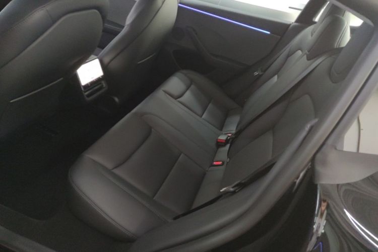 Tesla Model 3 2026 car image #17