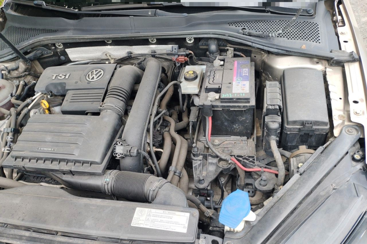 Volkswagen Golf 2015 car image #29