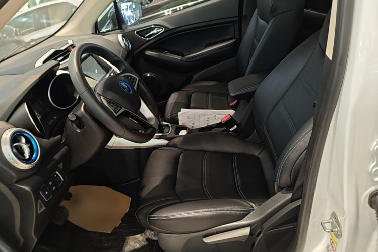 BYD Yuan New Energy 2019 car image #15