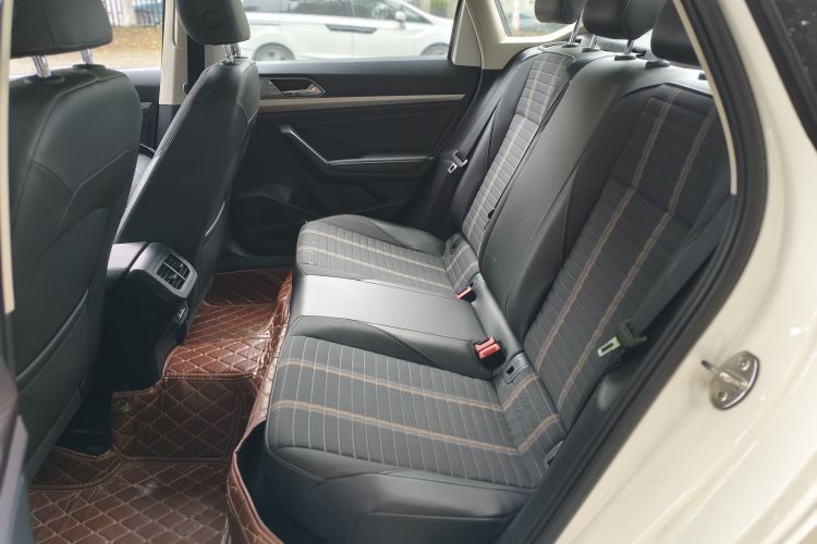 Volkswagen Lavida 2019 #17 Volkswagen Lavida 2019 car image #17