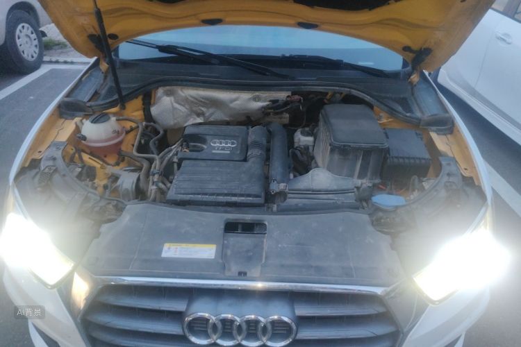 Audi Q3 2017 car image #22
