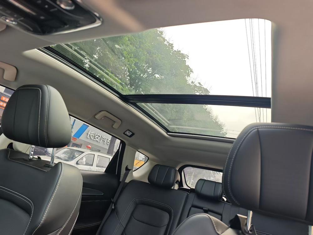 Jetour X70 PLUS 2021 car image #8