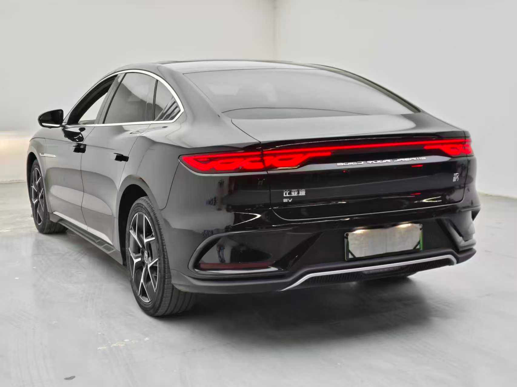 BYD Han 2024 #6 BYD Han 2024 изображение автомобиля #6