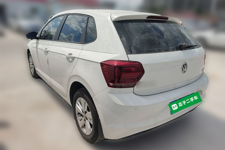 Volkswagen Polo 2020 car image #5