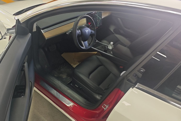 Tesla Model 3 2020 #16 Tesla Model 3 2020 car image #16