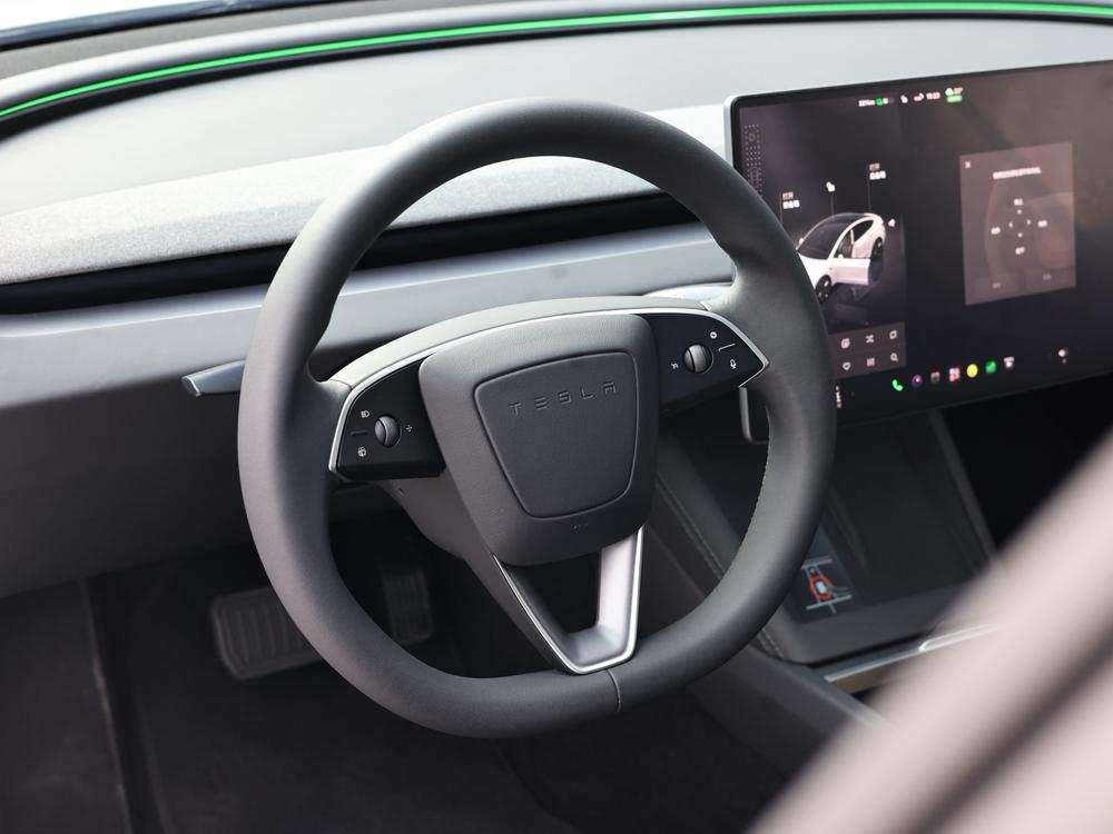 Tesla Model 3 2025 #15 Tesla Model 3 2025 car image #15