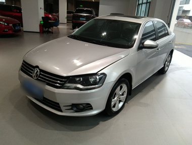 Volkswagen Bora 2014 Volkswagen Bora 2014 imagen de coche