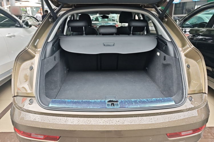 Audi Q3 2016 #19 Audi Q3 2016 car image #19