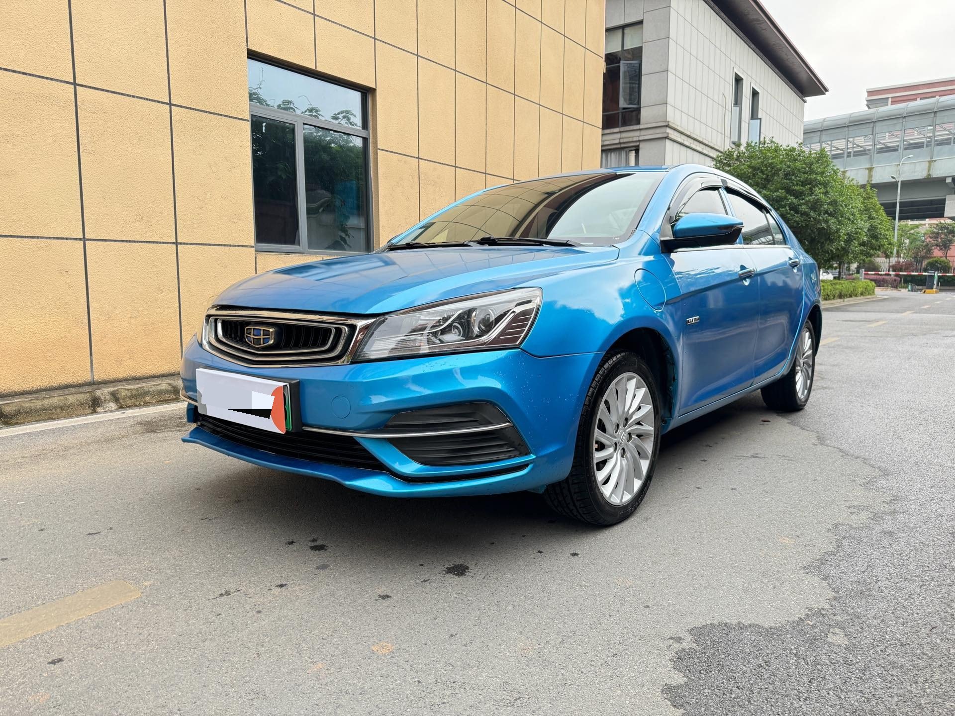 GEELY Emgrand New Energy 2021 car image 