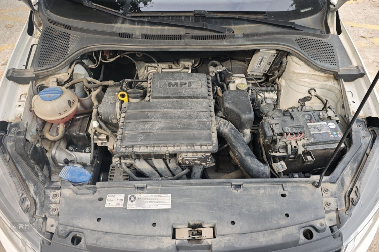 Volkswagen Santana 2018 car image #22