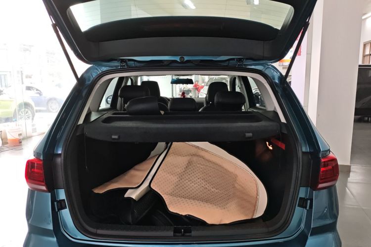 Volkswagen Tharu 2021 immagine di auto #19