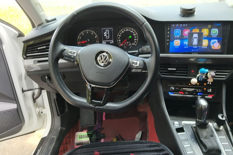 Volkswagen Bora 2020 immagine di auto #11